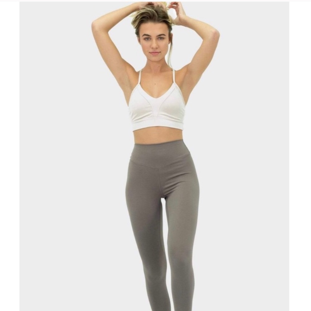 NWOT Balance Athletica Ascend Leggings M